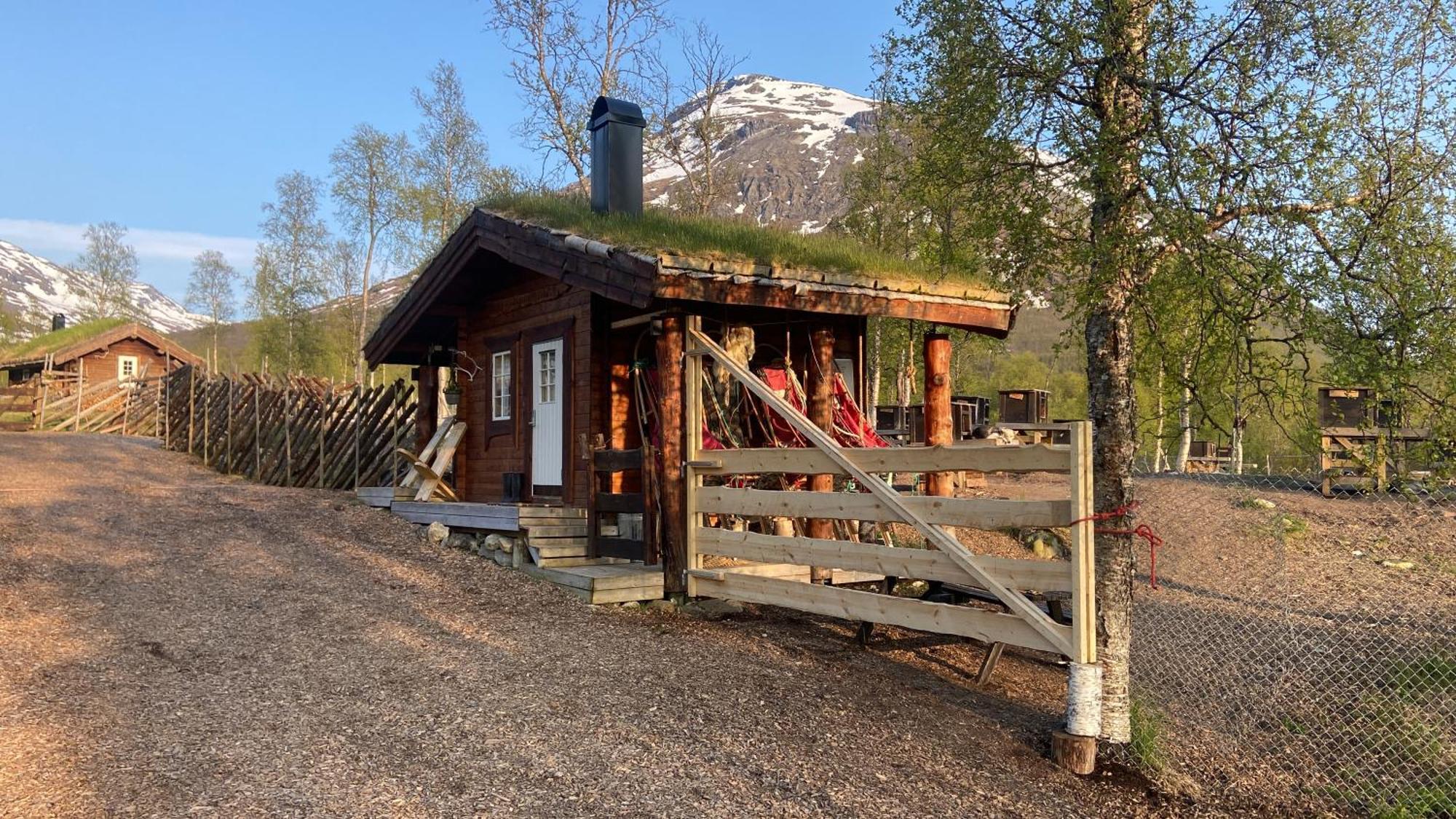 Bardu Huskylodge Extérieur photo